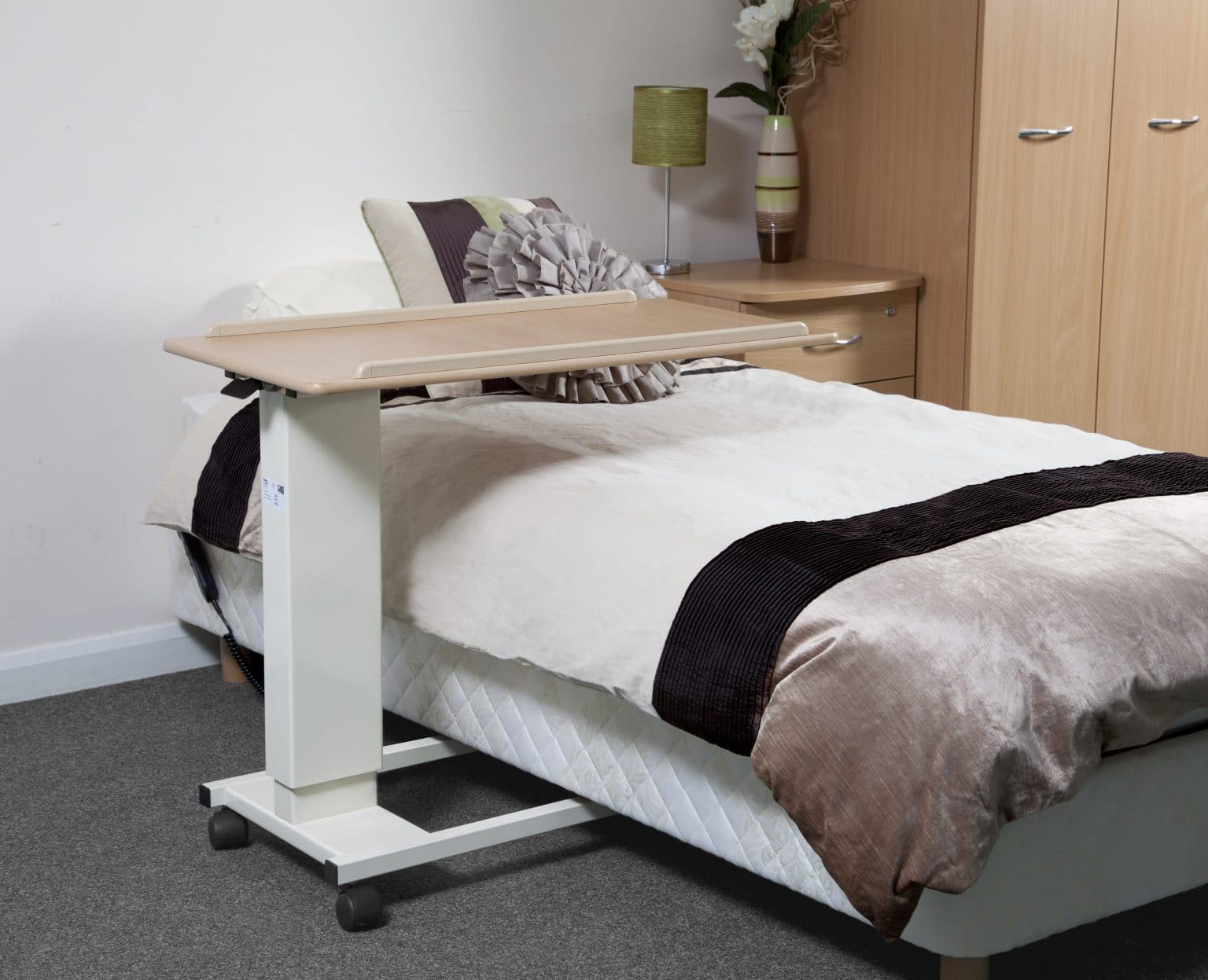 Easy Rise Overbed Table Felgains