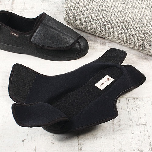 mens wide slippers