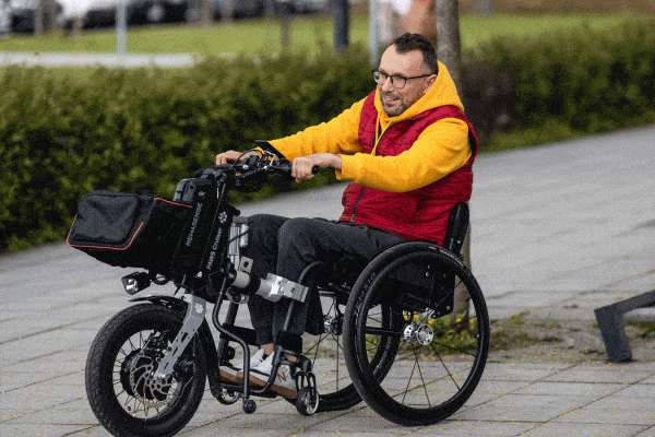 PAWS Cruiser Wheelchair Handbike